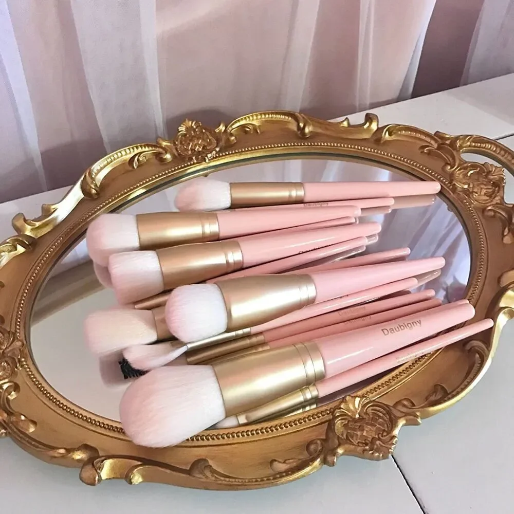 Daubigny 16Pieces Pink Complete Premium Synthetic Professional Makeup Brushes
